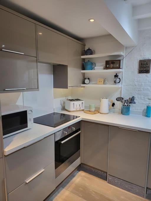 Host & Stay - Clara Cottage Bretforton Екстер'єр фото