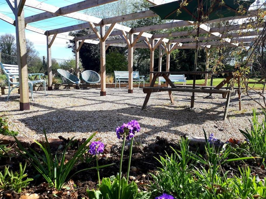 Host & Stay - Clara Cottage Bretforton Екстер'єр фото