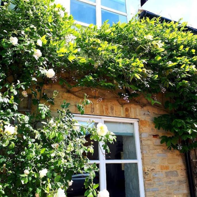 Host & Stay - Clara Cottage Bretforton Екстер'єр фото